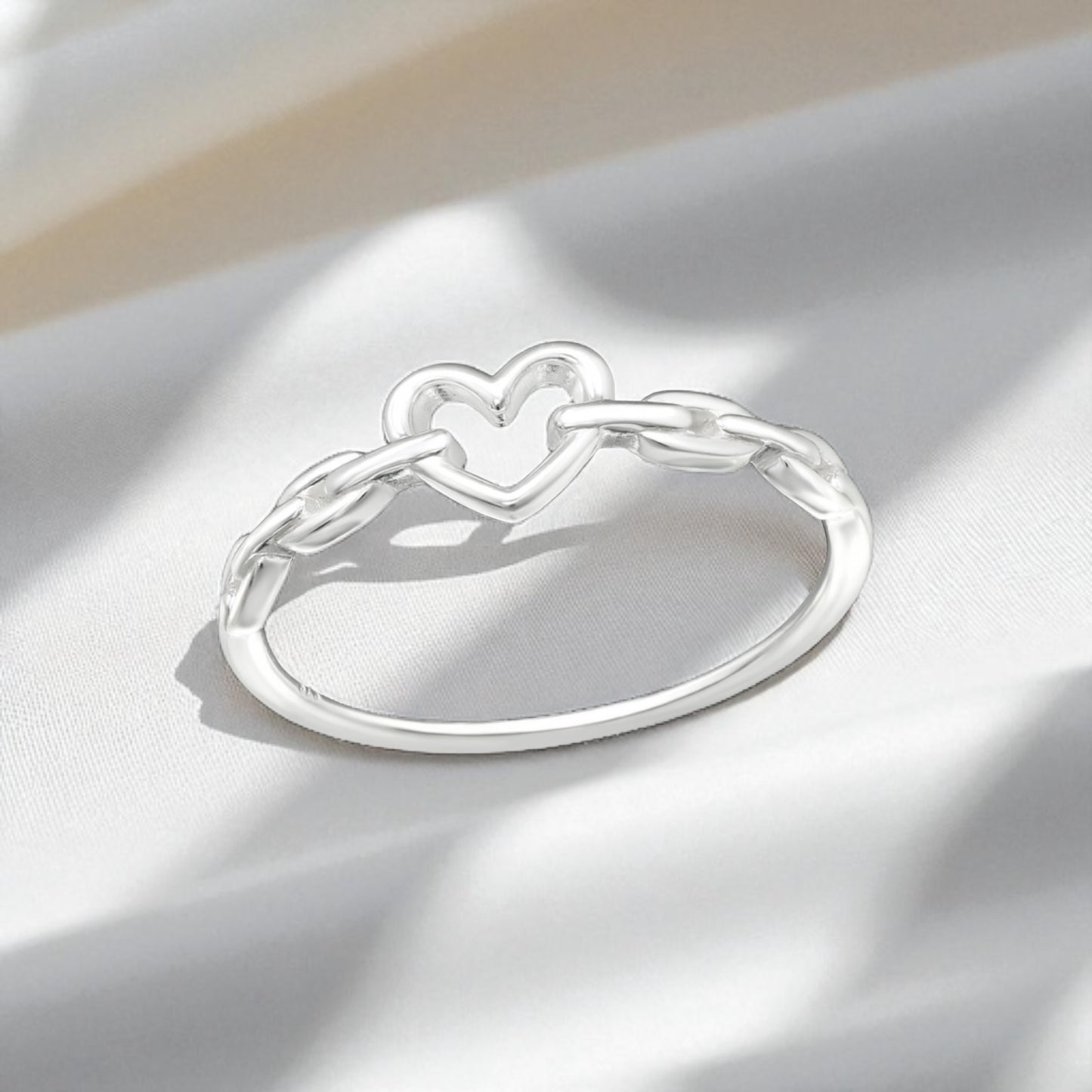 Kiera Ring