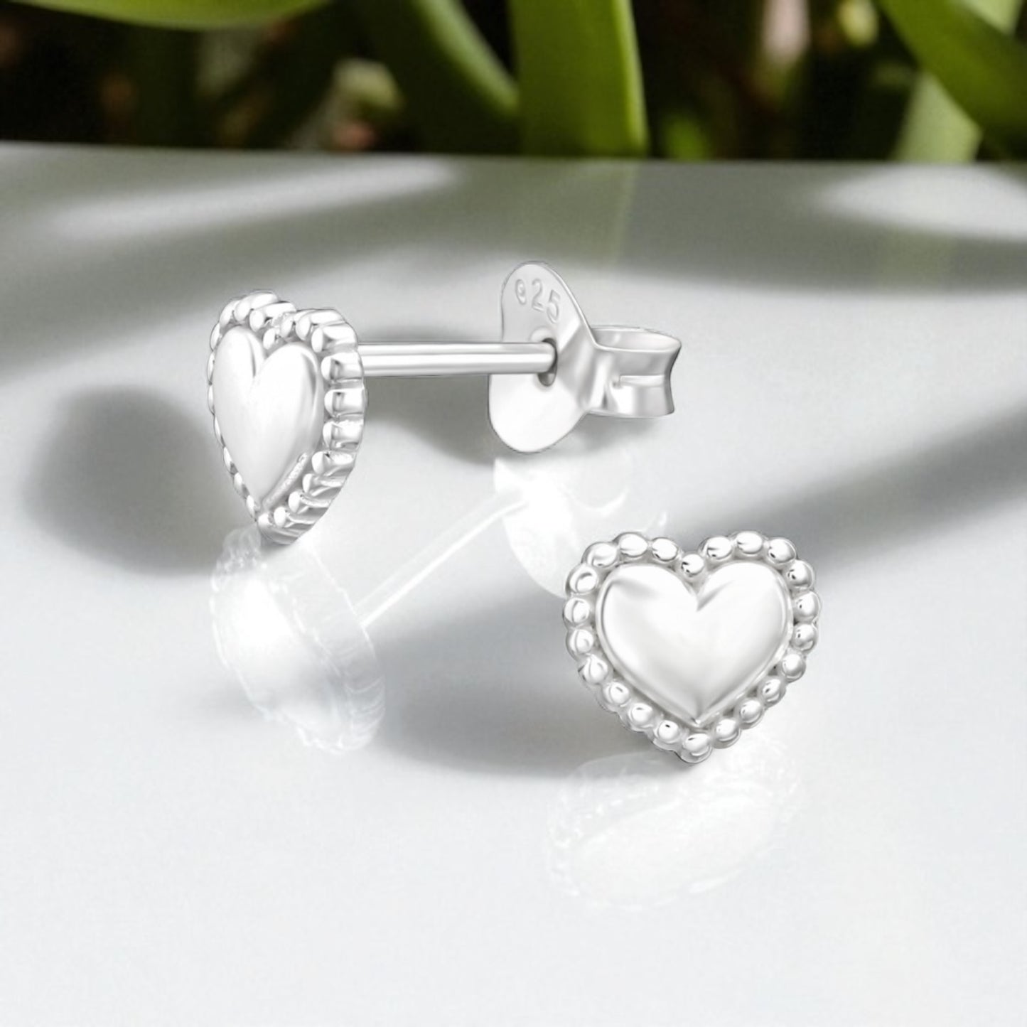 Heather Heart Studs- Silver
