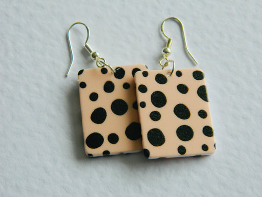 Dotty Dangles