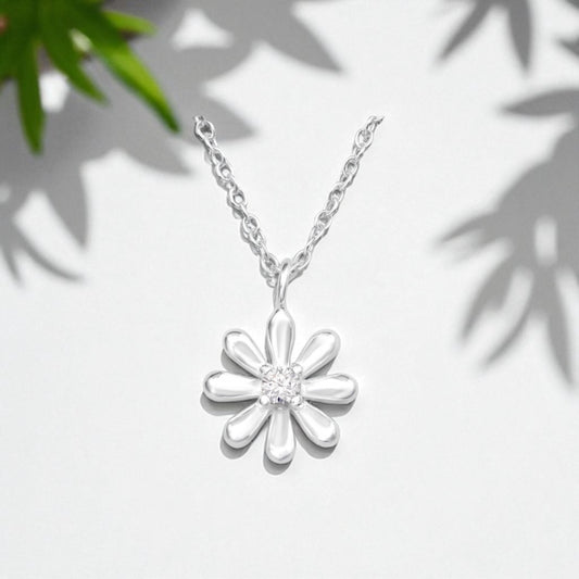 Daisy Necklace